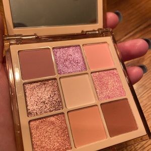 Barely used Huda Beauty Nude Light